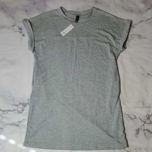 Francesca's Alya Gray T-Shirt Dress - Picture 1 of 6